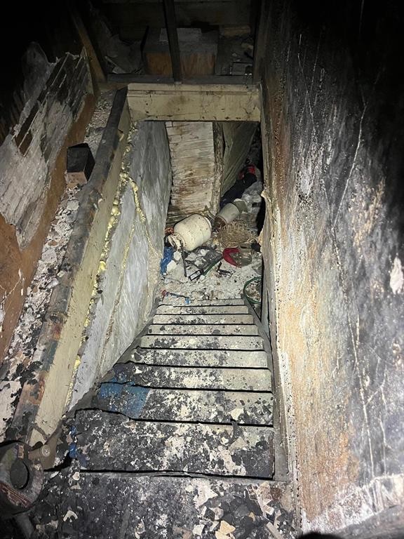 












453 Flora Avenue

,
Winnipeg,




Manitoba
R2W1L4

