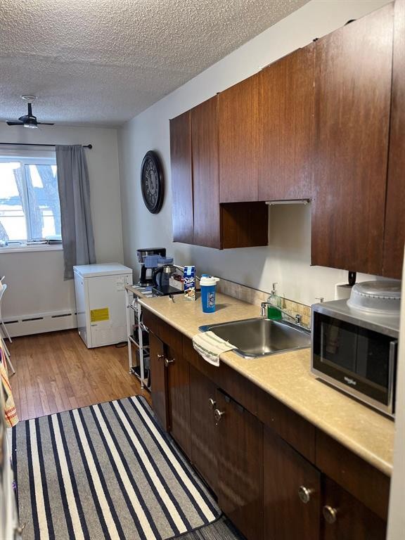 












291 Machray Avenue

,
Winnipeg,




Manitoba
R2W1X4

