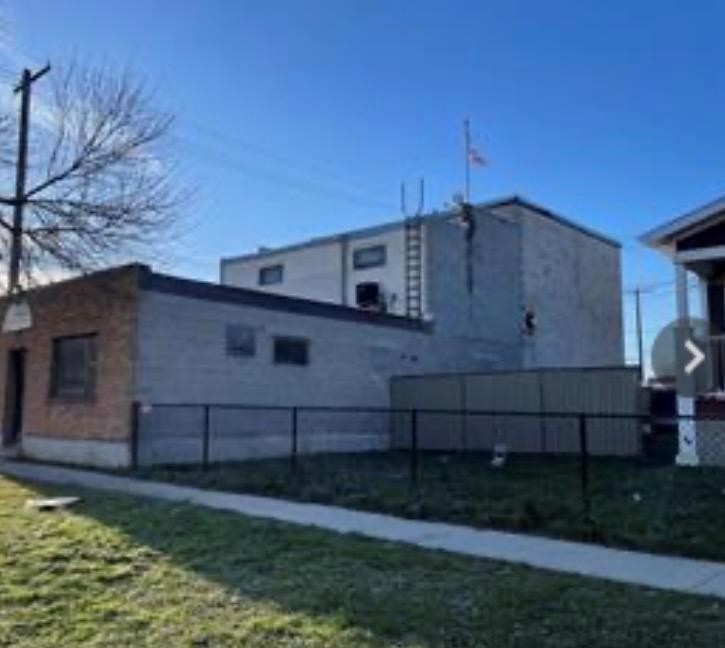 












290 Laura Street

,
Winnipeg,




Manitoba
R3A1C5

