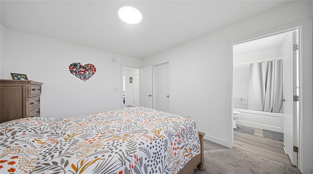 












1580 Ravelstone Avenue W

,
Winnipeg,




Manitoba
R3W1P8

