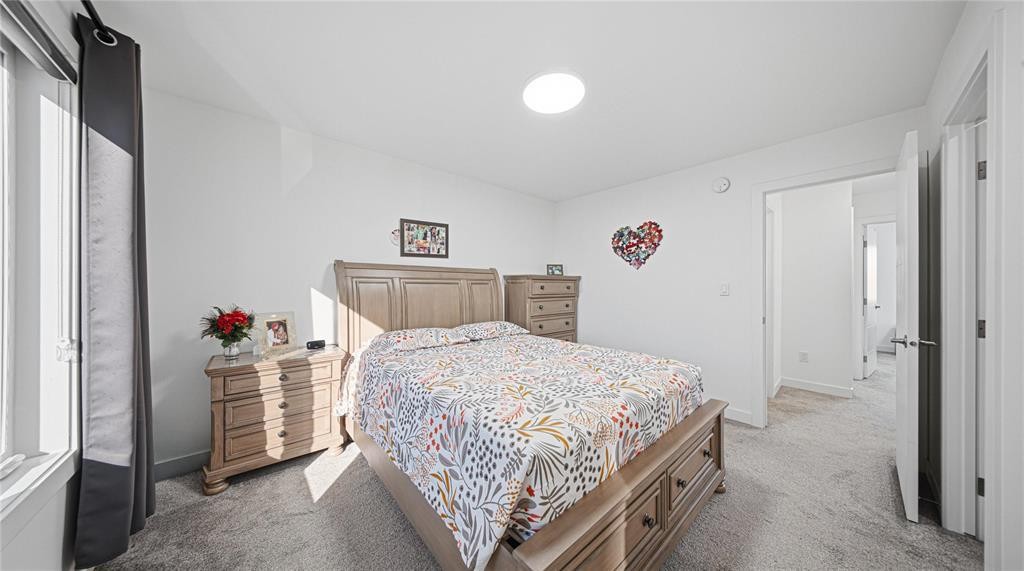 












1580 Ravelstone Avenue W

,
Winnipeg,




Manitoba
R3W1P8

