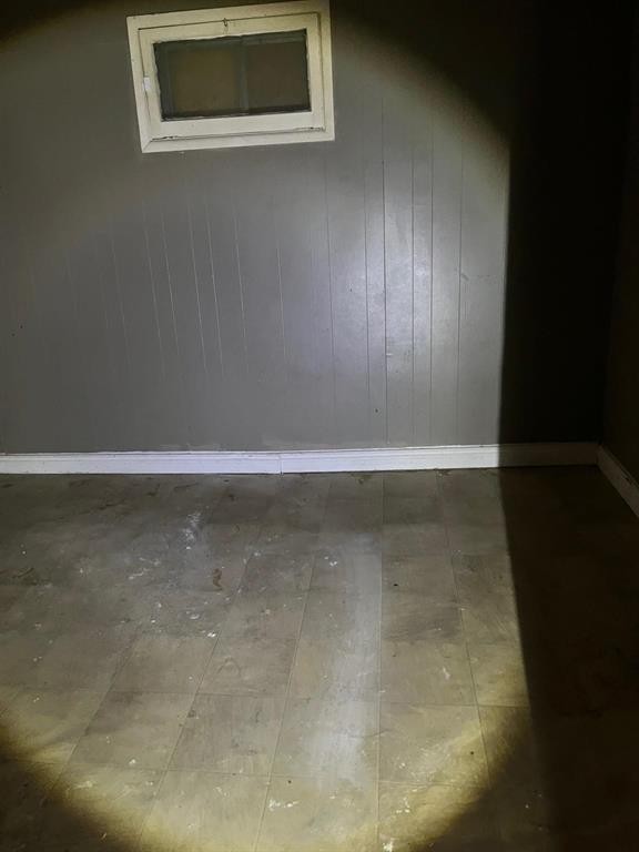 












637 Bannatyne Avenue

,
Winnipeg,




Manitoba
R3A0H3

