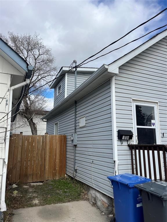 












158 Battery Street

,
Winnipeg,




Manitoba
R2X0E9

