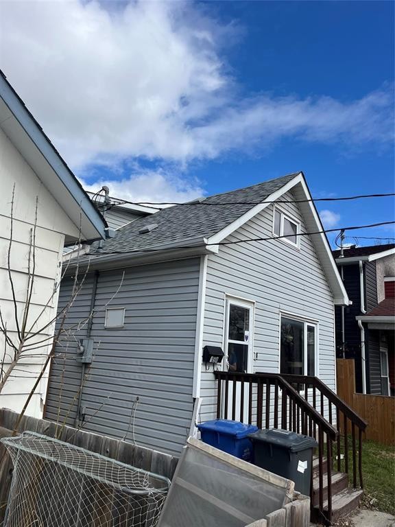 












158 Battery Street

,
Winnipeg,




Manitoba
R2X0E9

