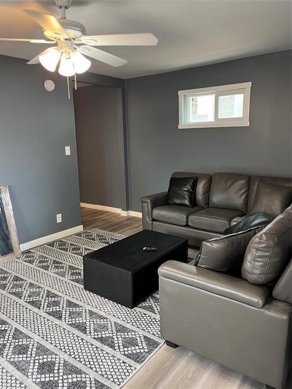 












787 Dufferin Avenue

,
Winnipeg,




Manitoba
R2W1Y4

