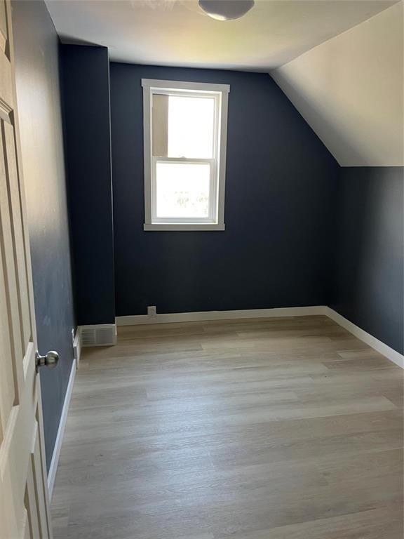












787 Dufferin Avenue

,
Winnipeg,




Manitoba
R2W1Y4

