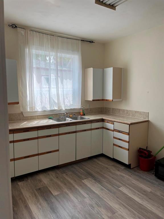 












356 Burrows Avenue

,
Winnipeg,




Manitoba
R2W1Y4

