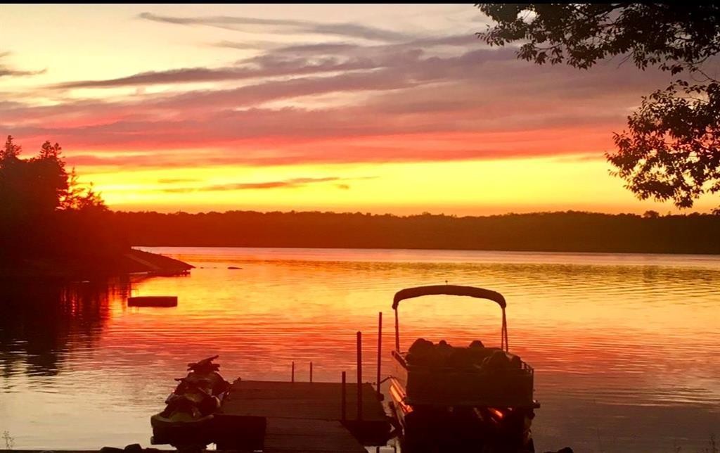 












2 Lot, Block 6, Golden Acres Place

,
Whiteshell Provincial Pk,




Manitoba
R0E1Y0

