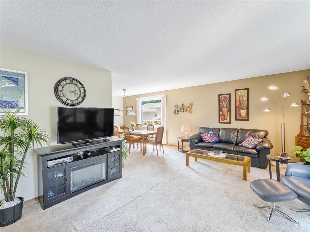 












70 Radcliffe Road

,
Winnipeg,




Manitoba
R3T3X3

