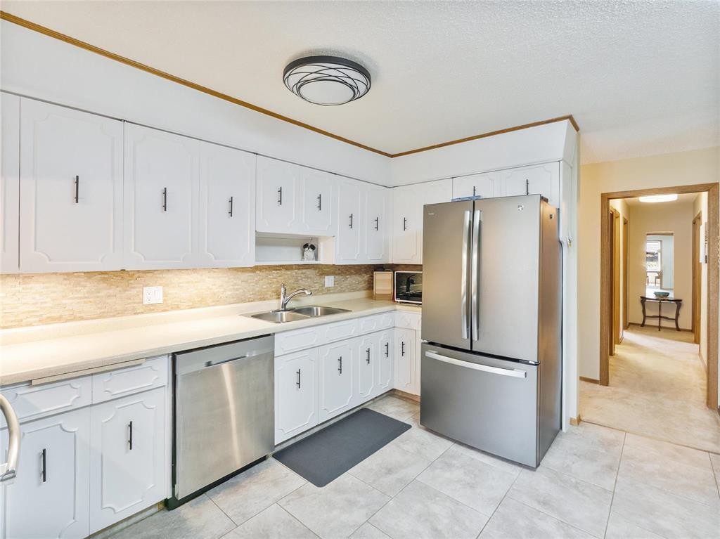 












70 Radcliffe Road

,
Winnipeg,




Manitoba
R3T3X3

