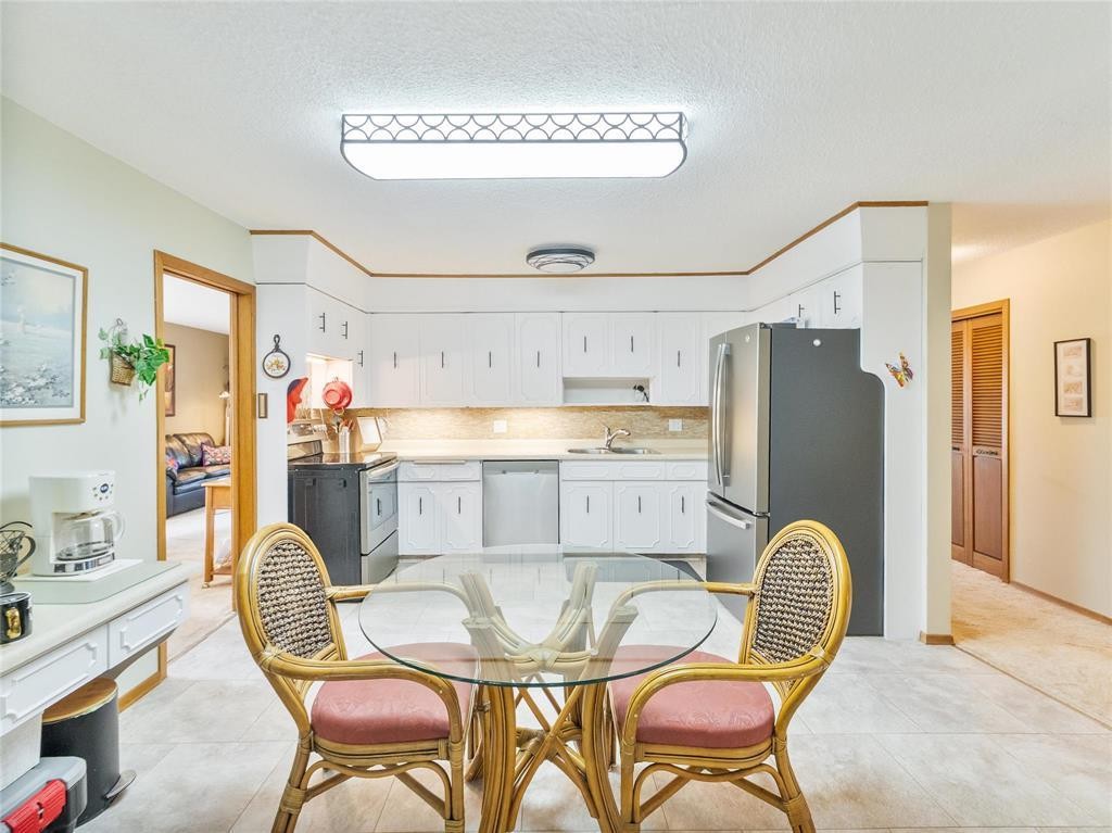 












70 Radcliffe Road

,
Winnipeg,




Manitoba
R3T3X3

