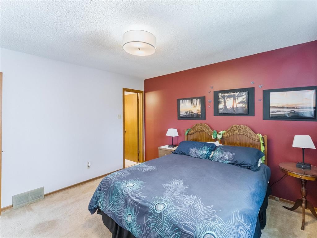 












70 Radcliffe Road

,
Winnipeg,




Manitoba
R3T3X3

