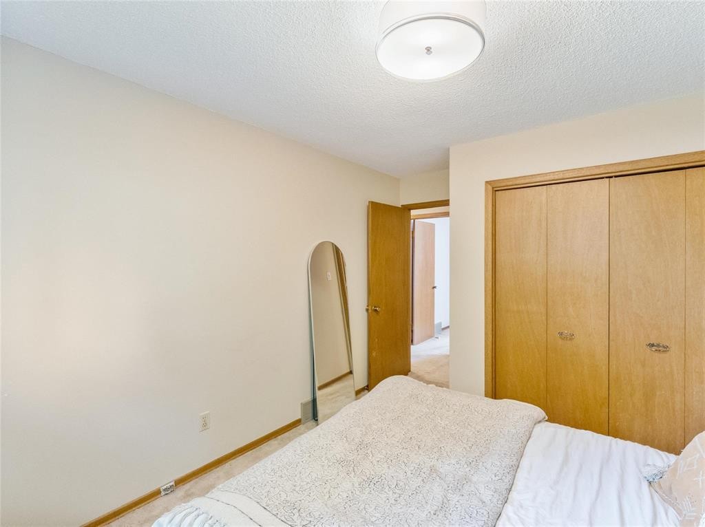 












70 Radcliffe Road

,
Winnipeg,




Manitoba
R3T3X3

