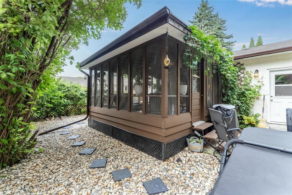 












70 Radcliffe Road

,
Winnipeg,




Manitoba
R3T3X3

