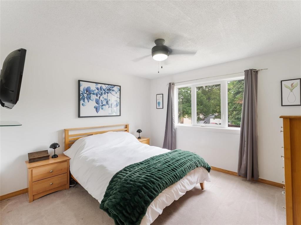 












64 Homewood Drive

,
Winnipeg,




Manitoba
R2M5H7

