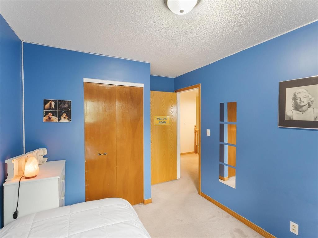 












64 Homewood Drive

,
Winnipeg,




Manitoba
R2M5H7

