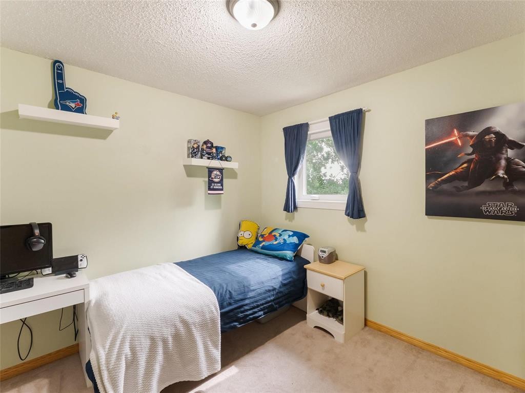 












64 Homewood Drive

,
Winnipeg,




Manitoba
R2M5H7

