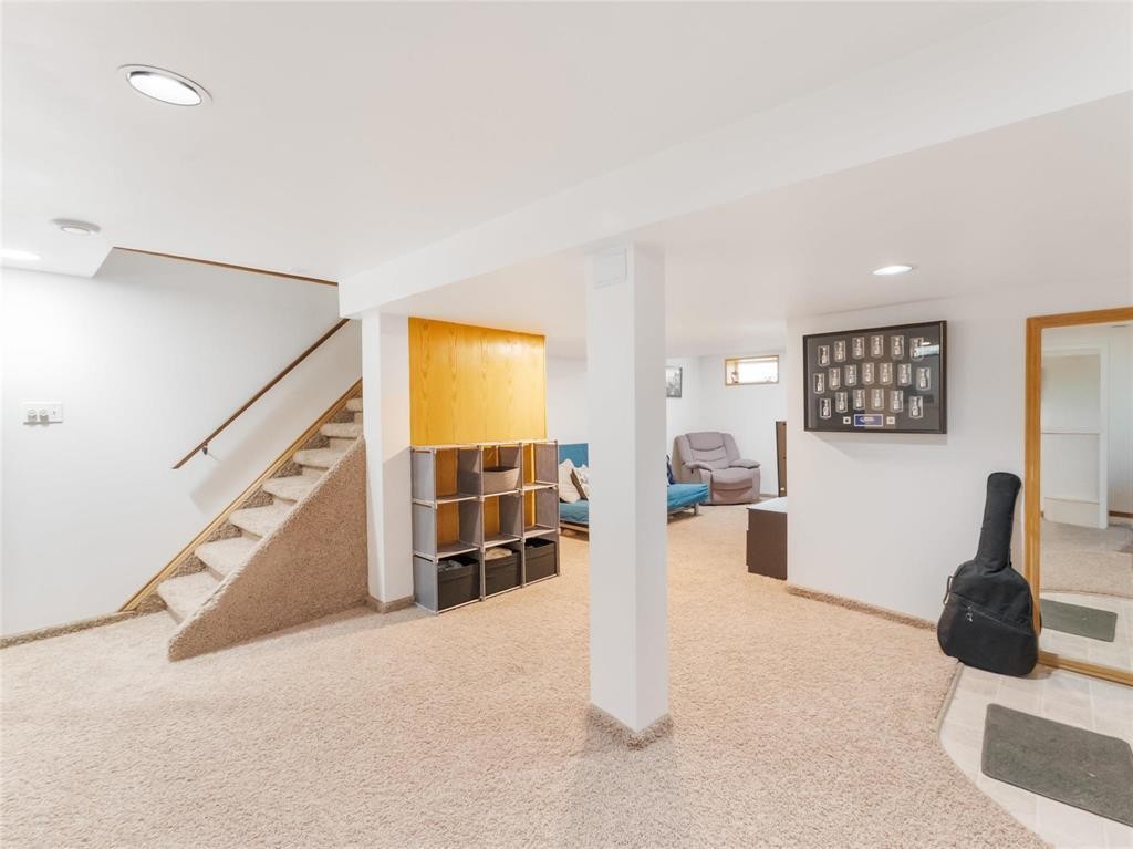 












64 Homewood Drive

,
Winnipeg,




Manitoba
R2M5H7

