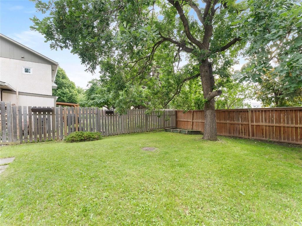












64 Homewood Drive

,
Winnipeg,




Manitoba
R2M5H7

