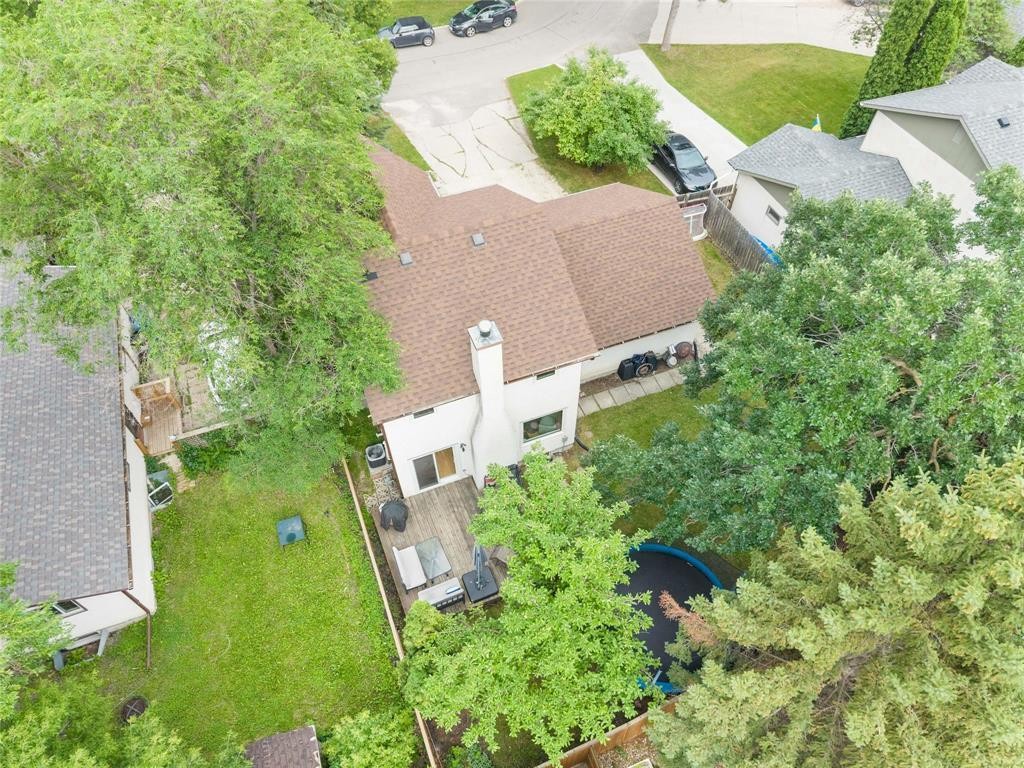 












64 Homewood Drive

,
Winnipeg,




Manitoba
R2M5H7


