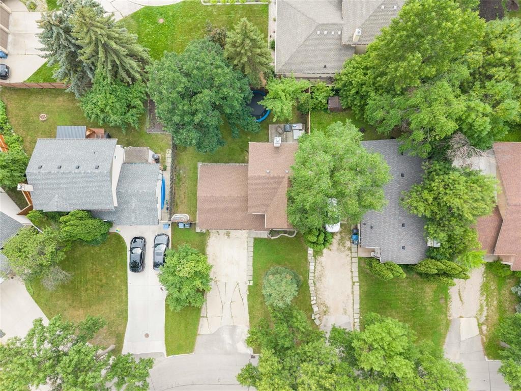












64 Homewood Drive

,
Winnipeg,




Manitoba
R2M5H7

