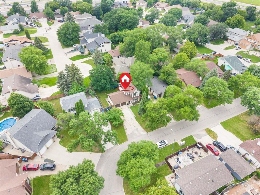 












64 Homewood Drive

,
Winnipeg,




Manitoba
R2M5H7

