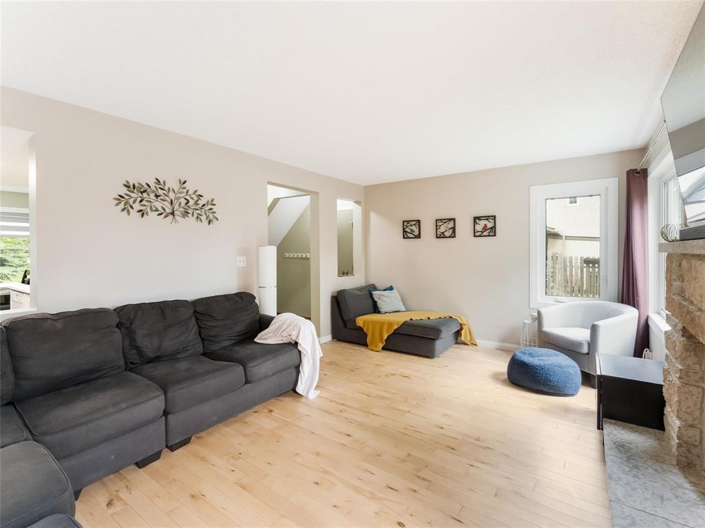 












64 Homewood Drive

,
Winnipeg,




Manitoba
R2M5H7

