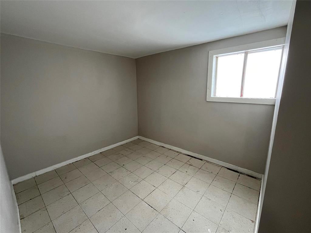 












370 Pritchard Avenue

,
Winnipeg,




Manitoba
R2W2J6

