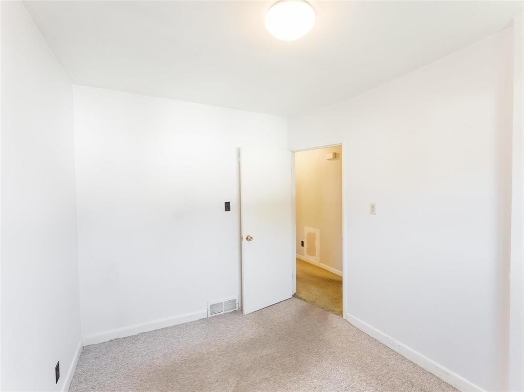 












764 Brazier Street

,
Winnipeg,




Manitoba
R2K2N6

