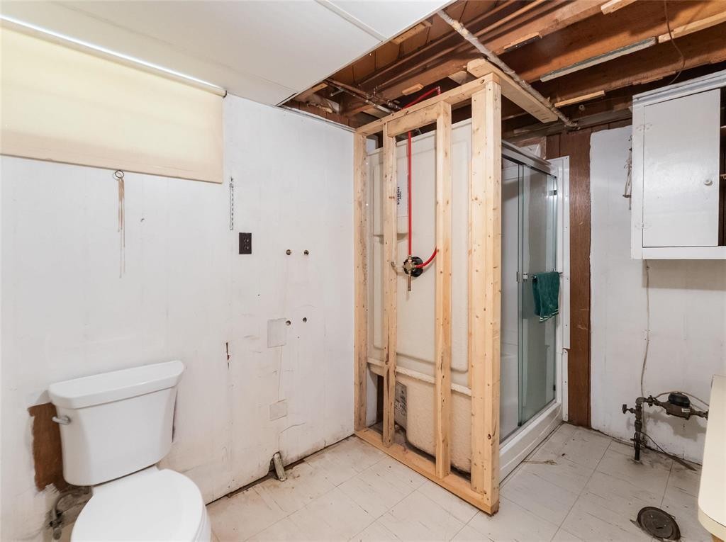 












764 Brazier Street

,
Winnipeg,




Manitoba
R2K2N6

