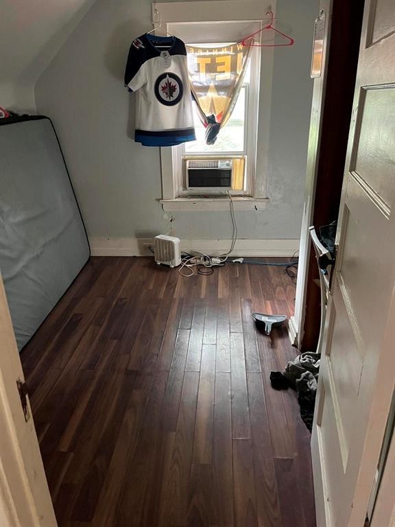 












745 Banning Street

,
Winnipeg,




Manitoba
R3G2G3

