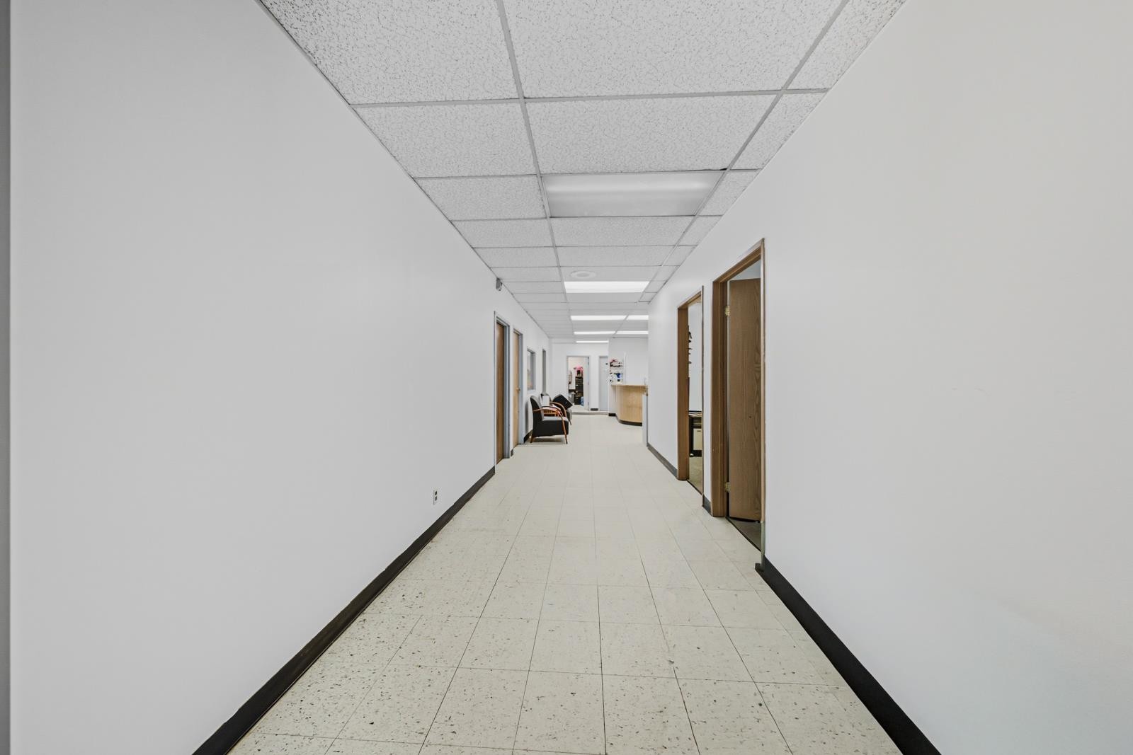 












1952 Brookside Blvd

,
Stony Mountain,




Manitoba
R3C2G1

