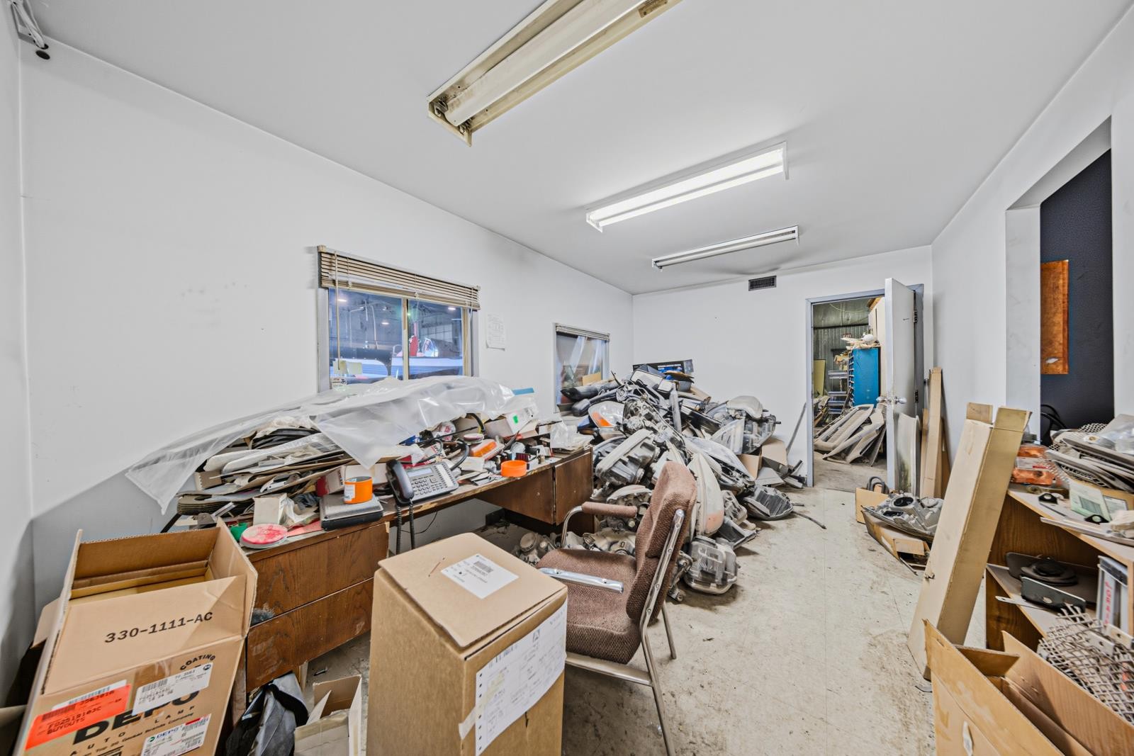 












1952 Brookside Blvd

,
Stony Mountain,




Manitoba
R3C2G1

