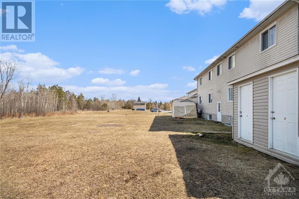 












525 RUSSELL ROAD UNIT#6

,
Clarence-Rockland,




Ontario
K0A2A0

