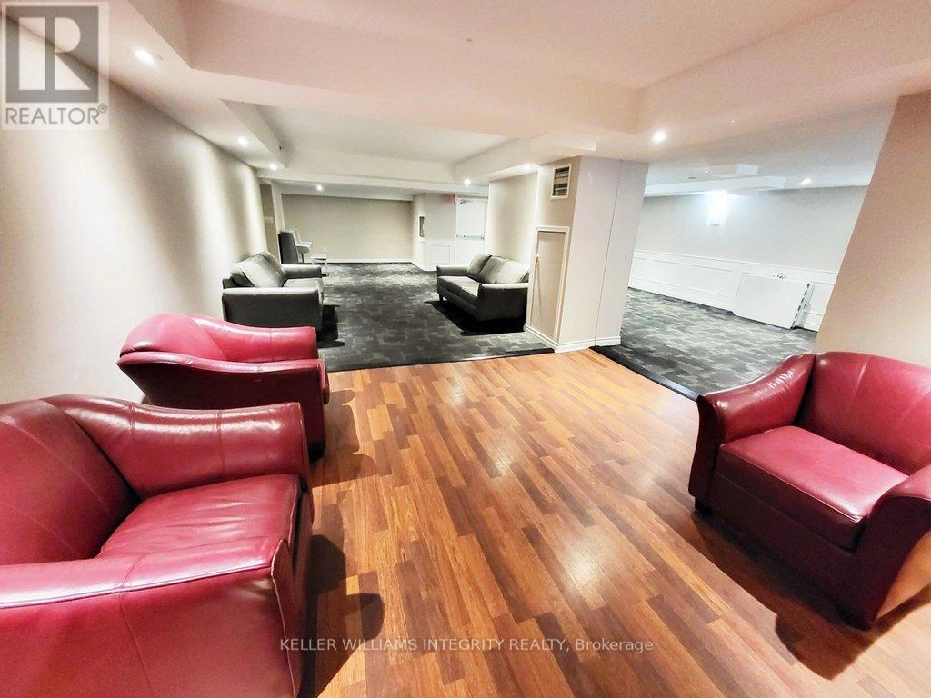 












2020 - 77 MAITLAND PLACE SE

,
Toronto (Cabbagetown-South St. James Town),




Ontario
M4Y2V6

