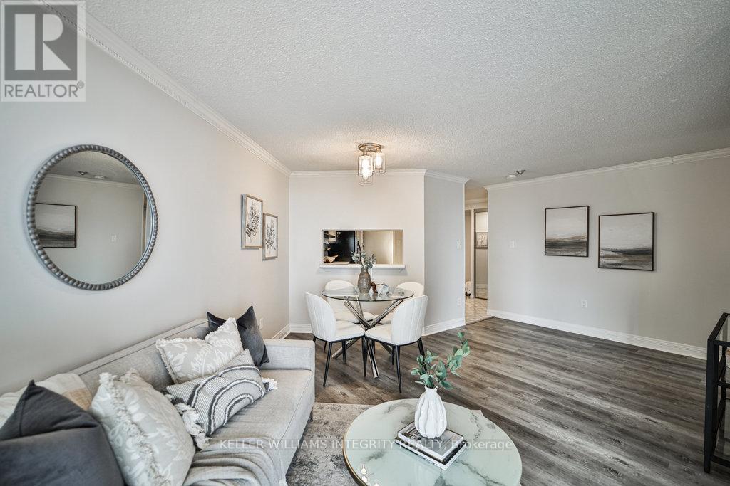 












2020 - 77 MAITLAND PLACE SE

,
Toronto (Cabbagetown-South St. James Town),




Ontario
M4Y2V6

