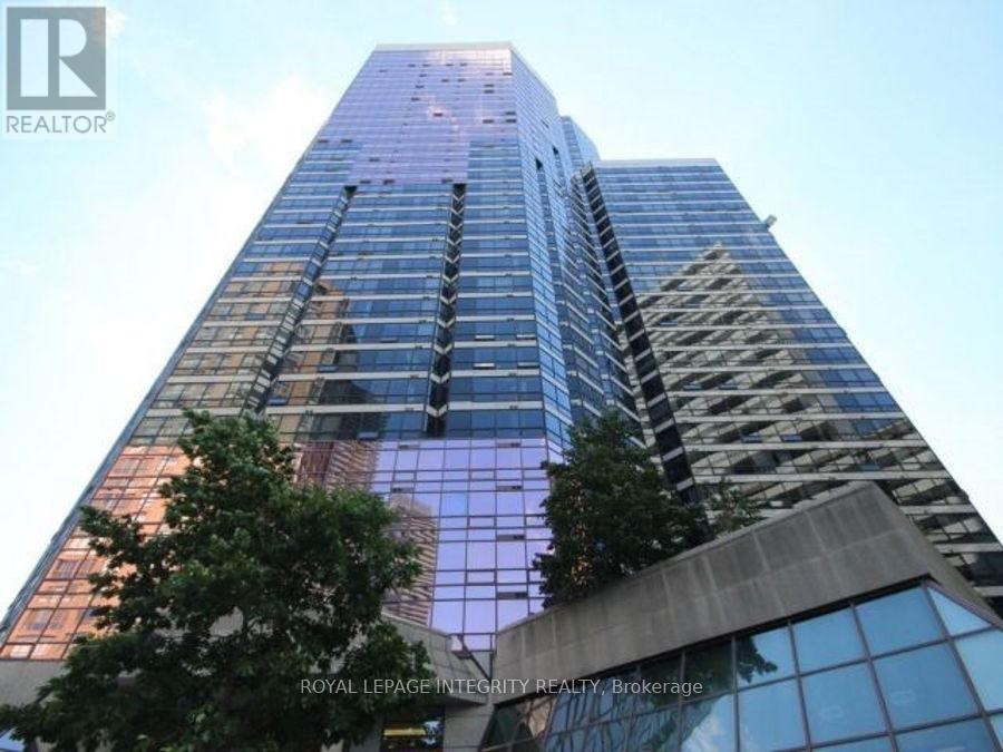 












406 - 1001 BAY STREET

,
Toronto (Bay Street Corridor),




Ontario
M5S3A6

