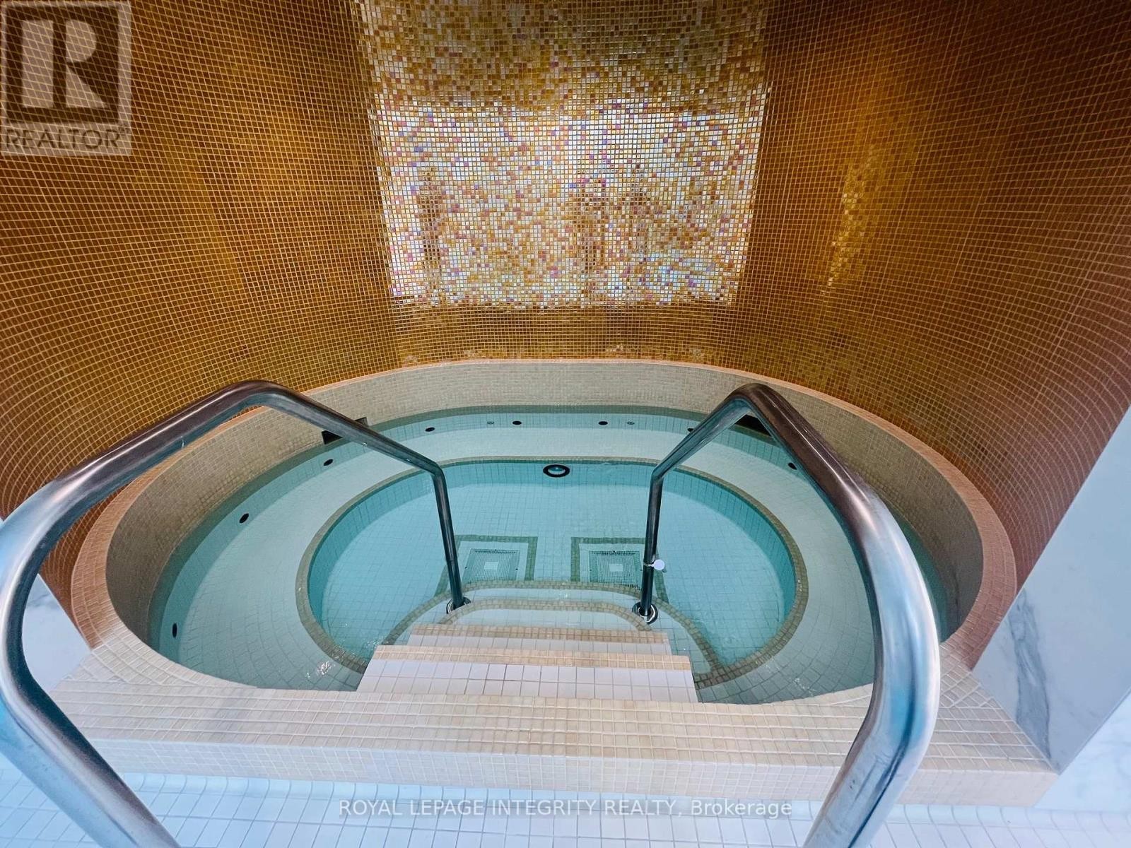 












406 - 1001 BAY STREET

,
Toronto (Bay Street Corridor),




Ontario
M5S3A6

