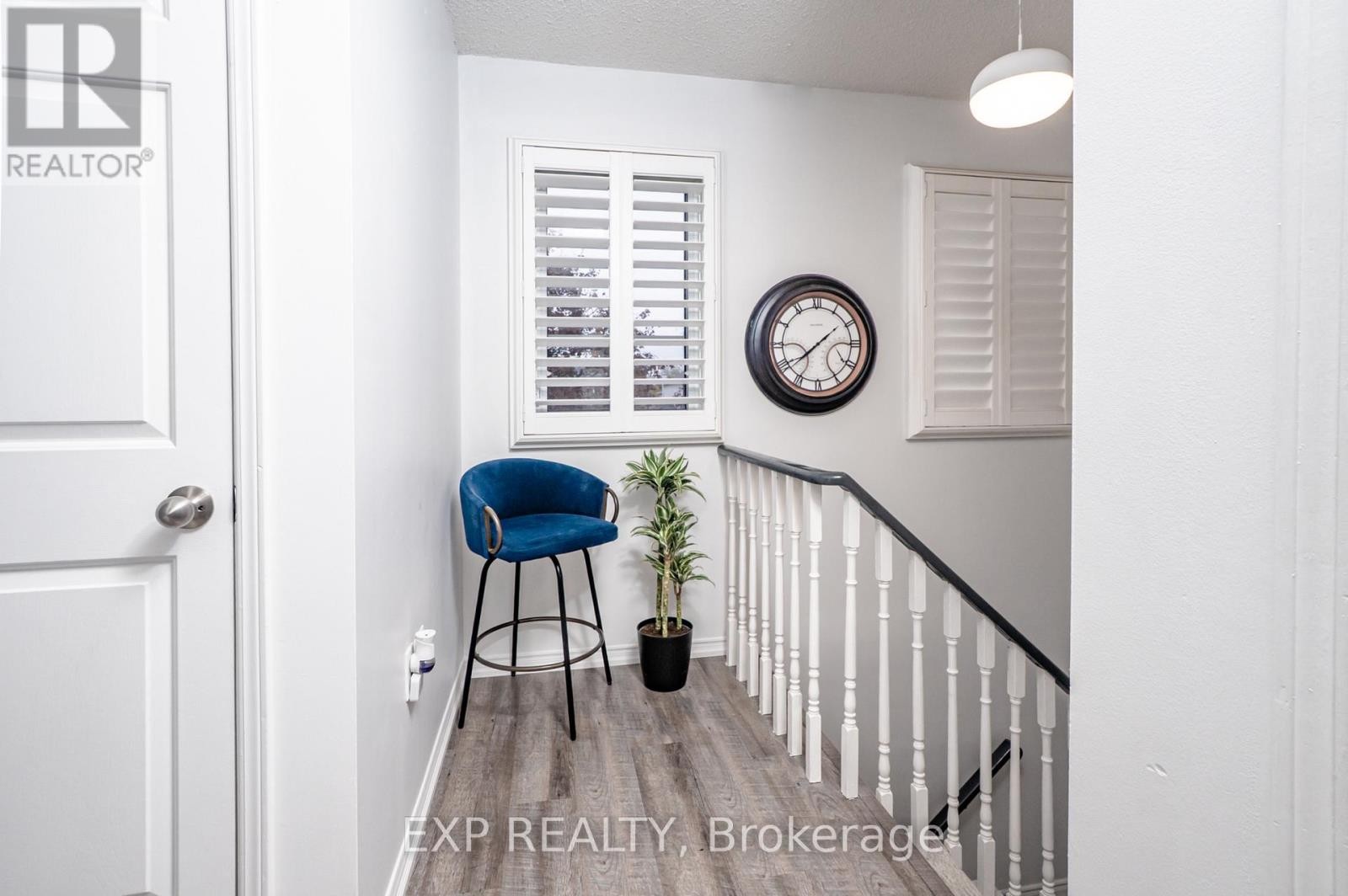 












5 RUTHERFORD DRIVE

,
Clarington (Newcastle),




Ontario
L1B1G7

