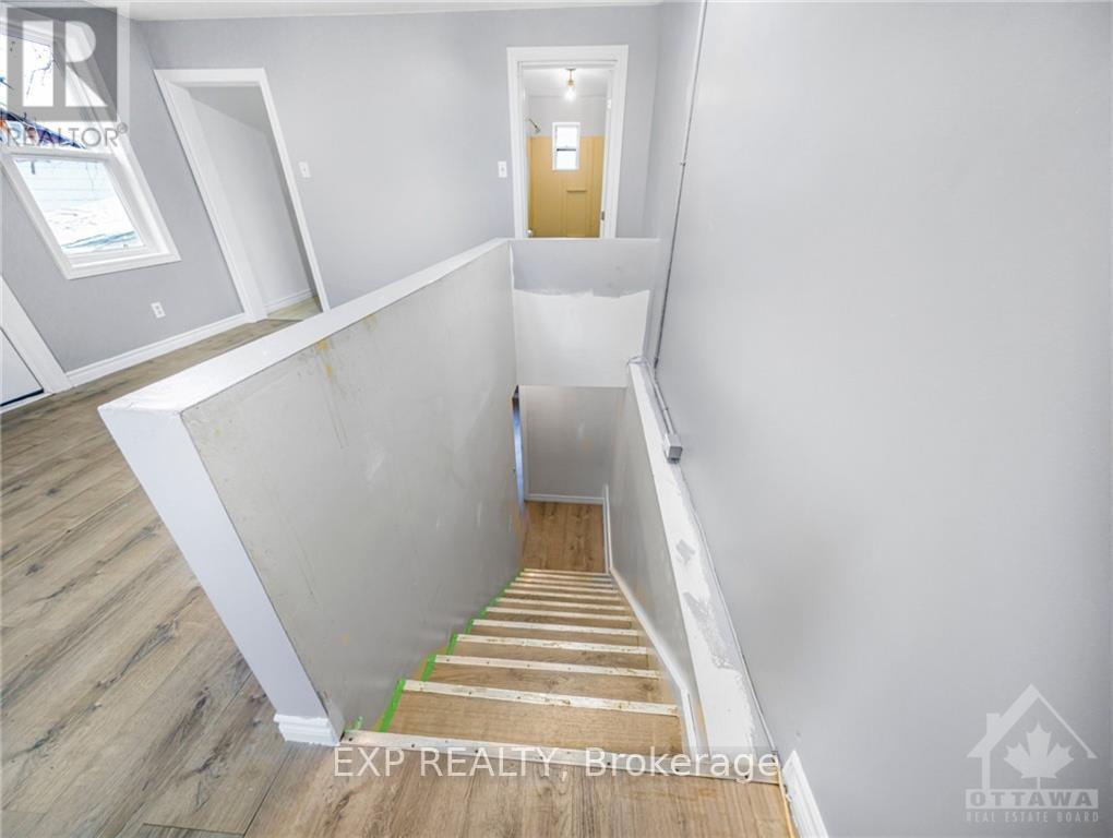 












43 GOVERNMENT ROAD E

,
Kirkland Lake (KL & Area),




Ontario
P2N1A4

