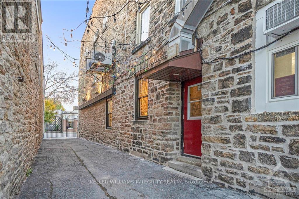 












54 FOSTER STREET

,
Perth,




Ontario
K7H1S1

