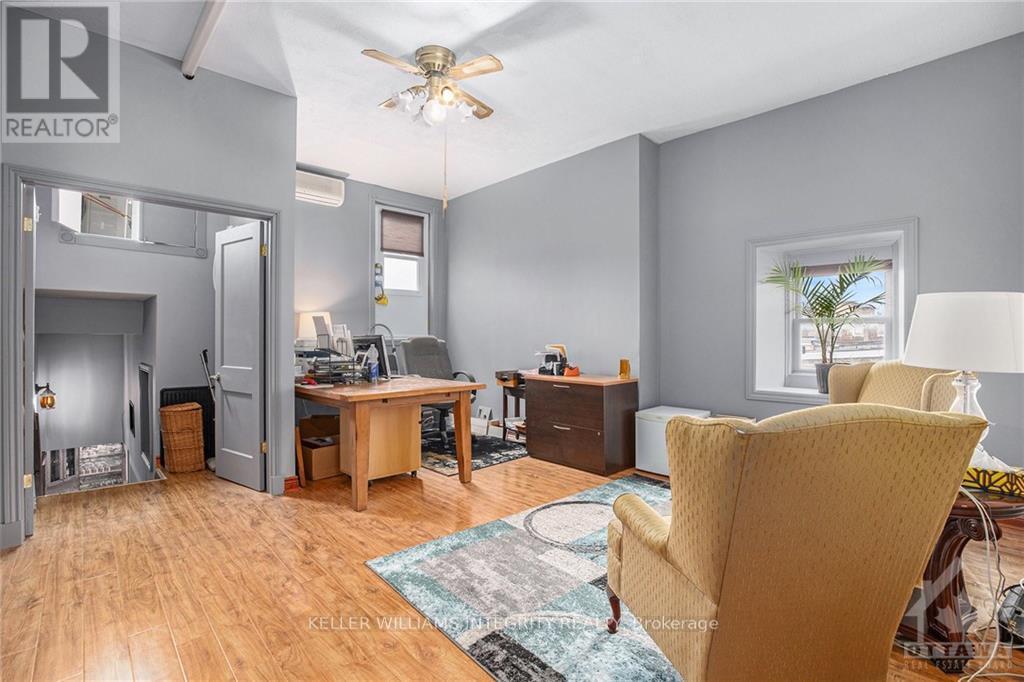 












54 FOSTER STREET

,
Perth,




Ontario
K7H1S1

