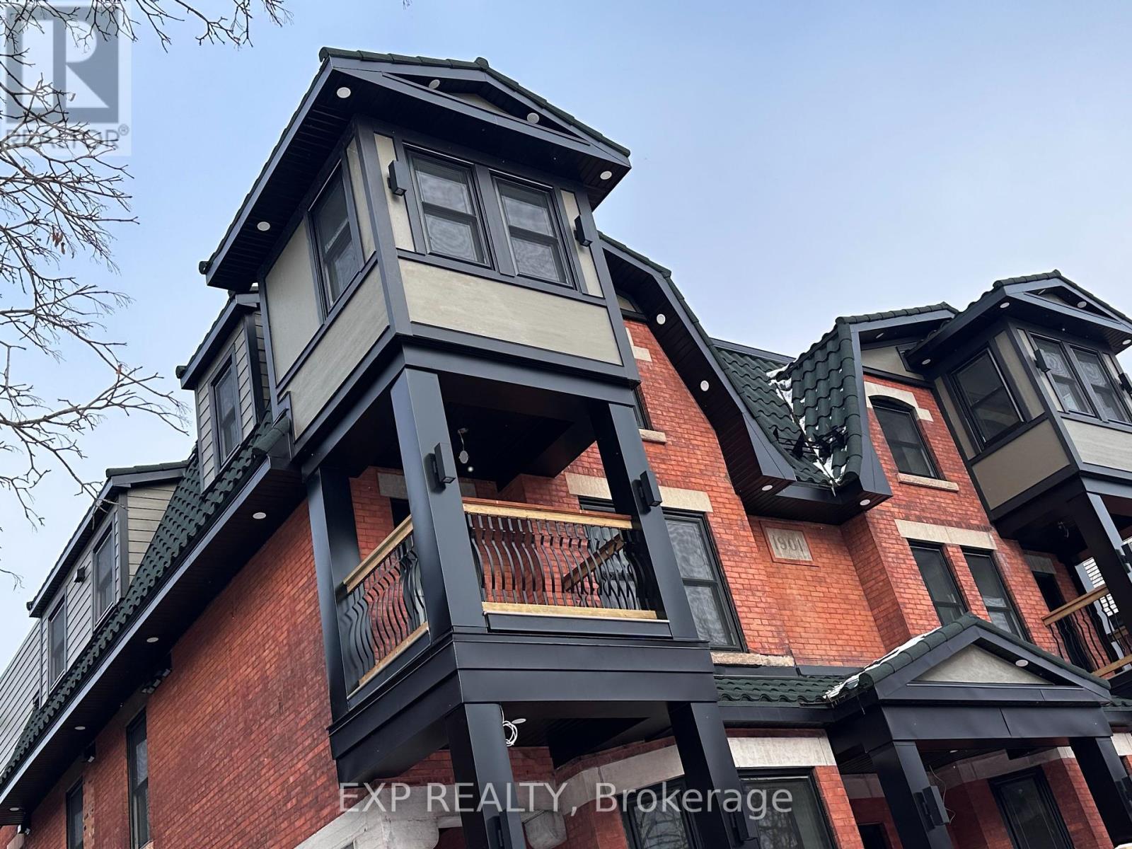 












104 - 157-159 JAMES STREET

,
Ottawa,




Ontario
K1R5M4

