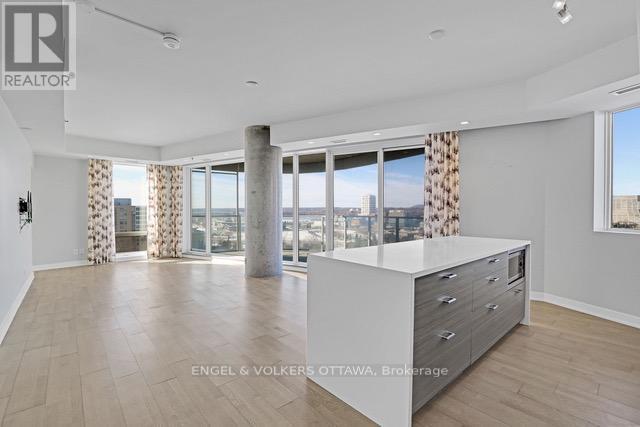 












706 - 428 SPARKS STREET W

,
Ottawa,




Ontario
K1R0B3

