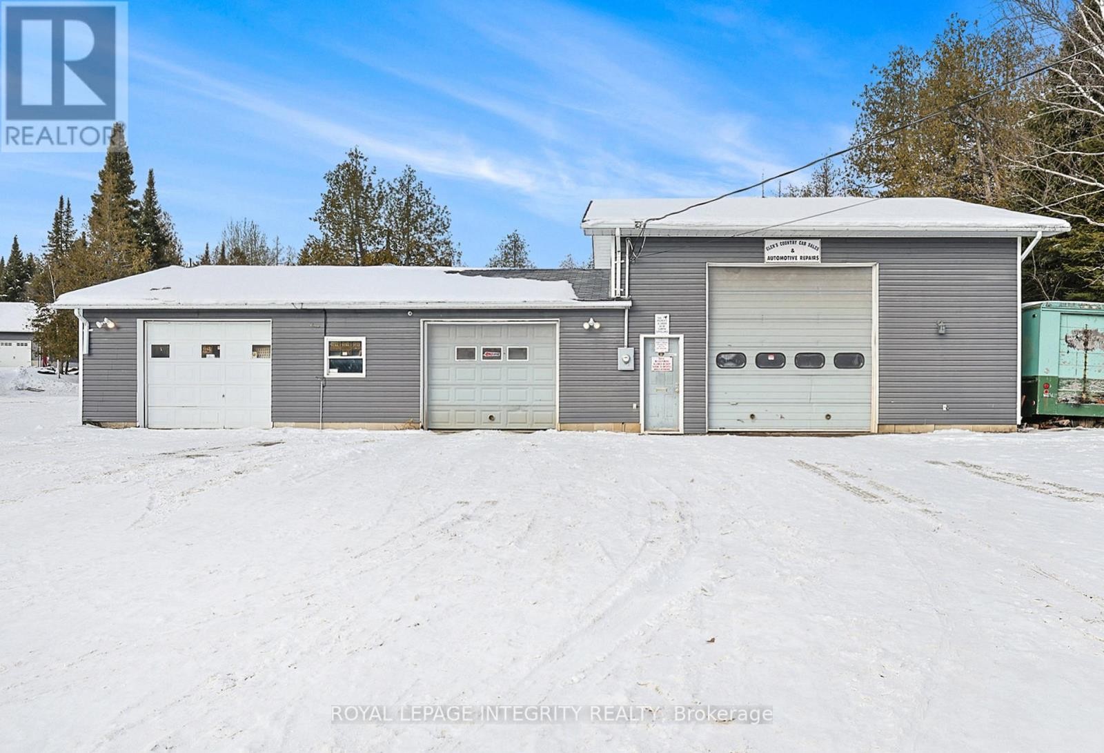












531 WHELAN ROAD S

,
Admaston/Bromley,




Ontario
K7V3Z7

