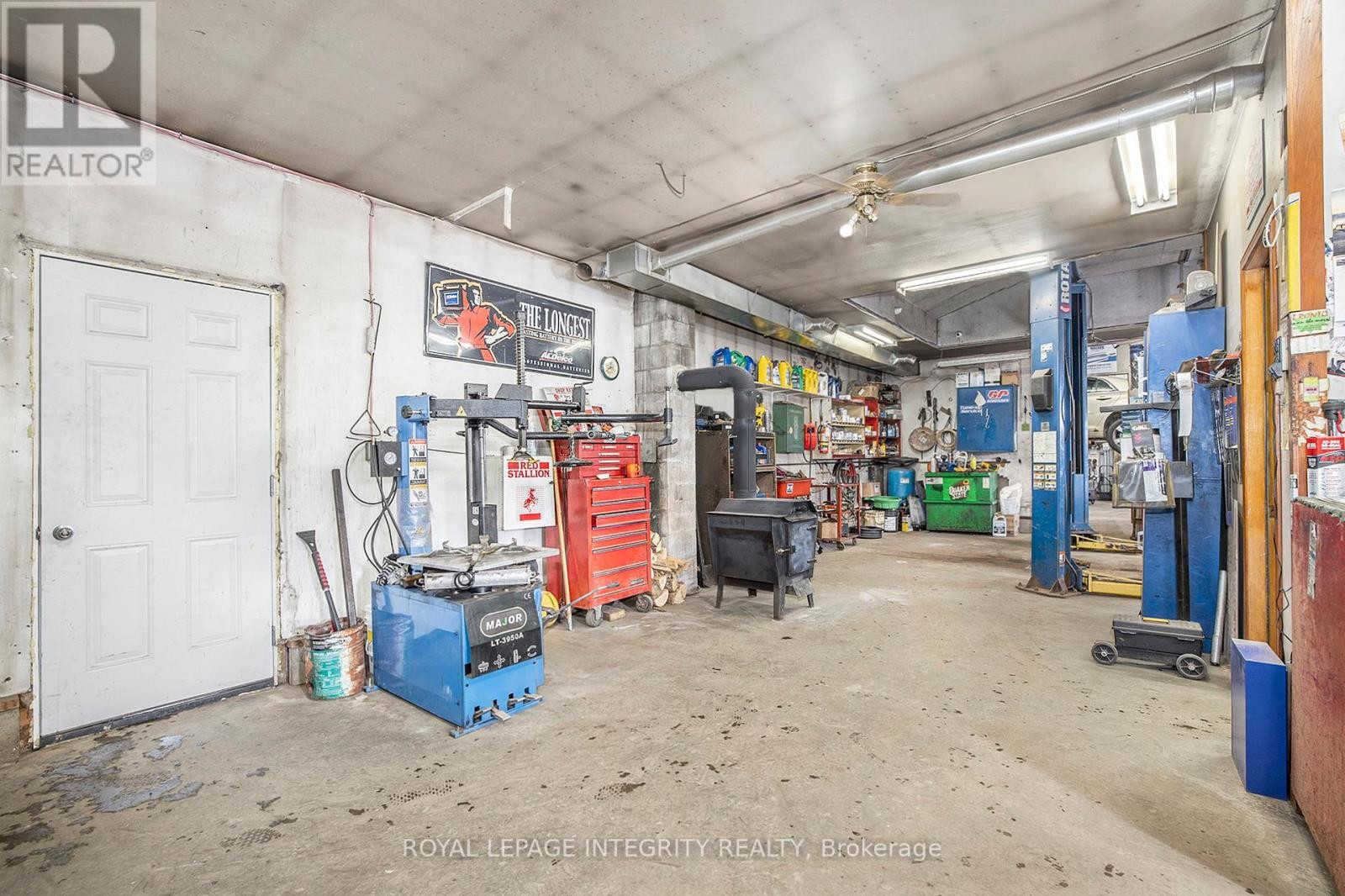 












531 WHELAN ROAD S

,
Admaston/Bromley,




Ontario
K7V3Z7

