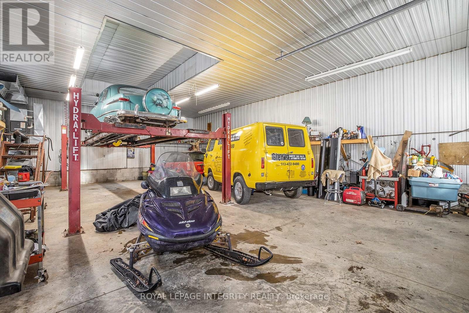 












531 WHELAN ROAD S

,
Admaston/Bromley,




Ontario
K7V3Z7

