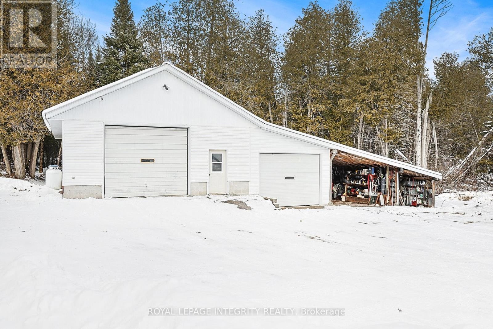 












531 WHELAN ROAD S

,
Admaston/Bromley,




Ontario
K7V3Z7

