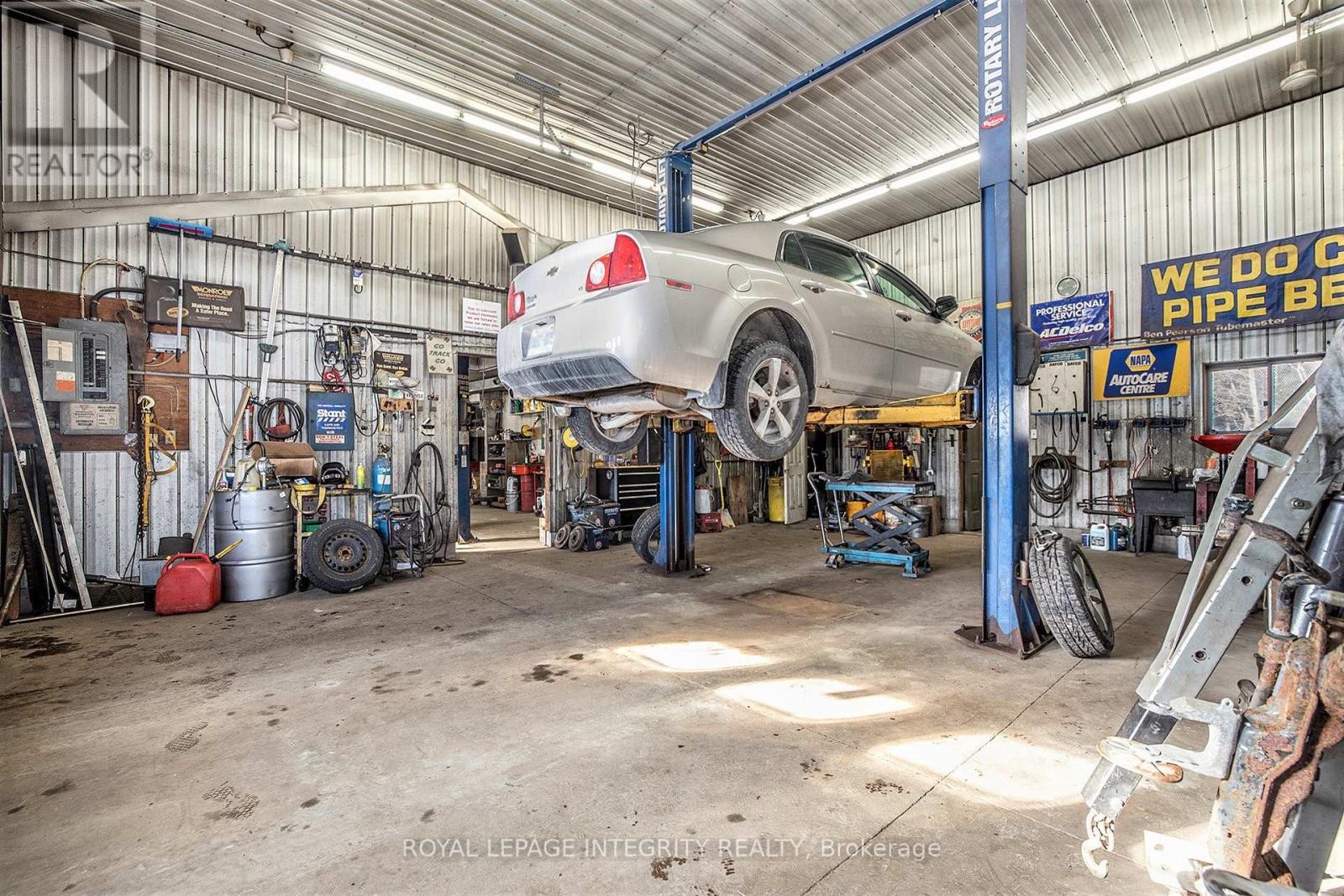 












531 WHELAN ROAD S

,
Admaston/Bromley,




Ontario
K7V3Z7

