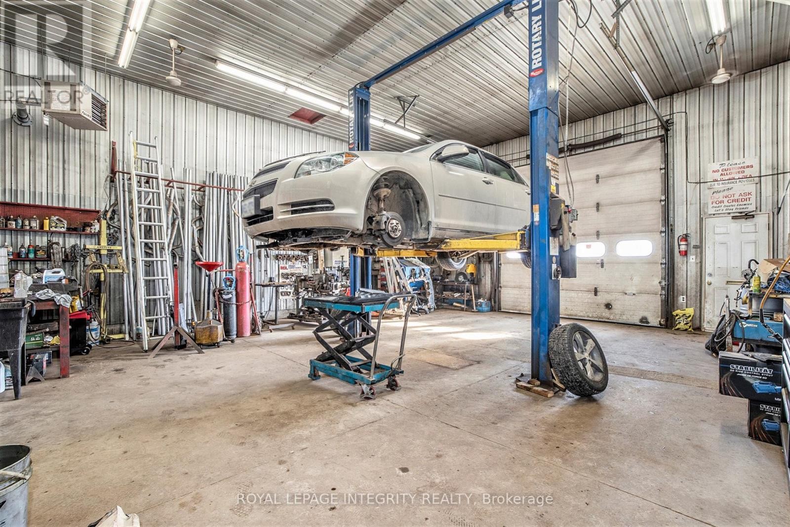 












531 WHELAN ROAD S

,
Admaston/Bromley,




Ontario
K7V3Z7

